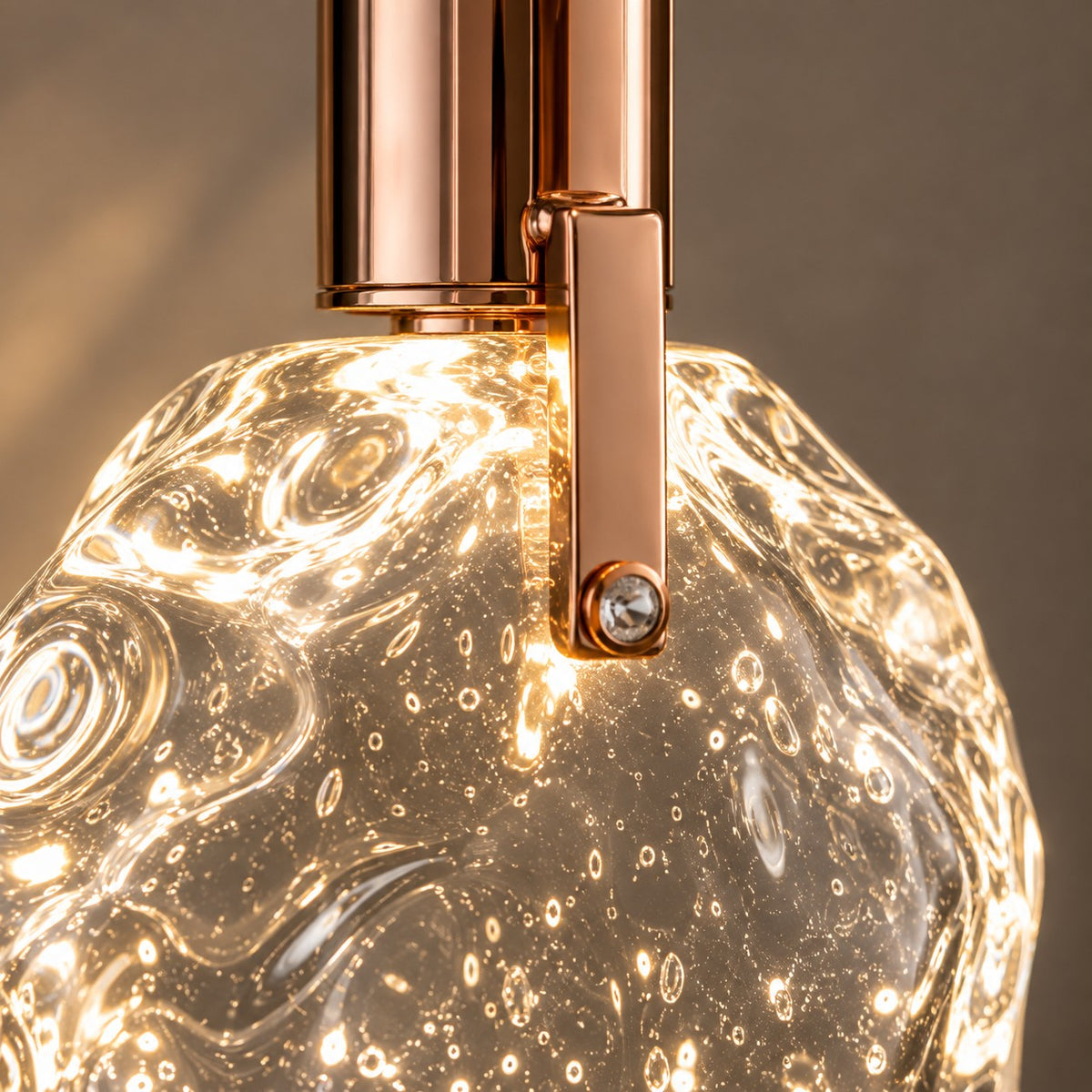 Luxury Hanging Light L9 – Premium Textured Glass Pendant Light